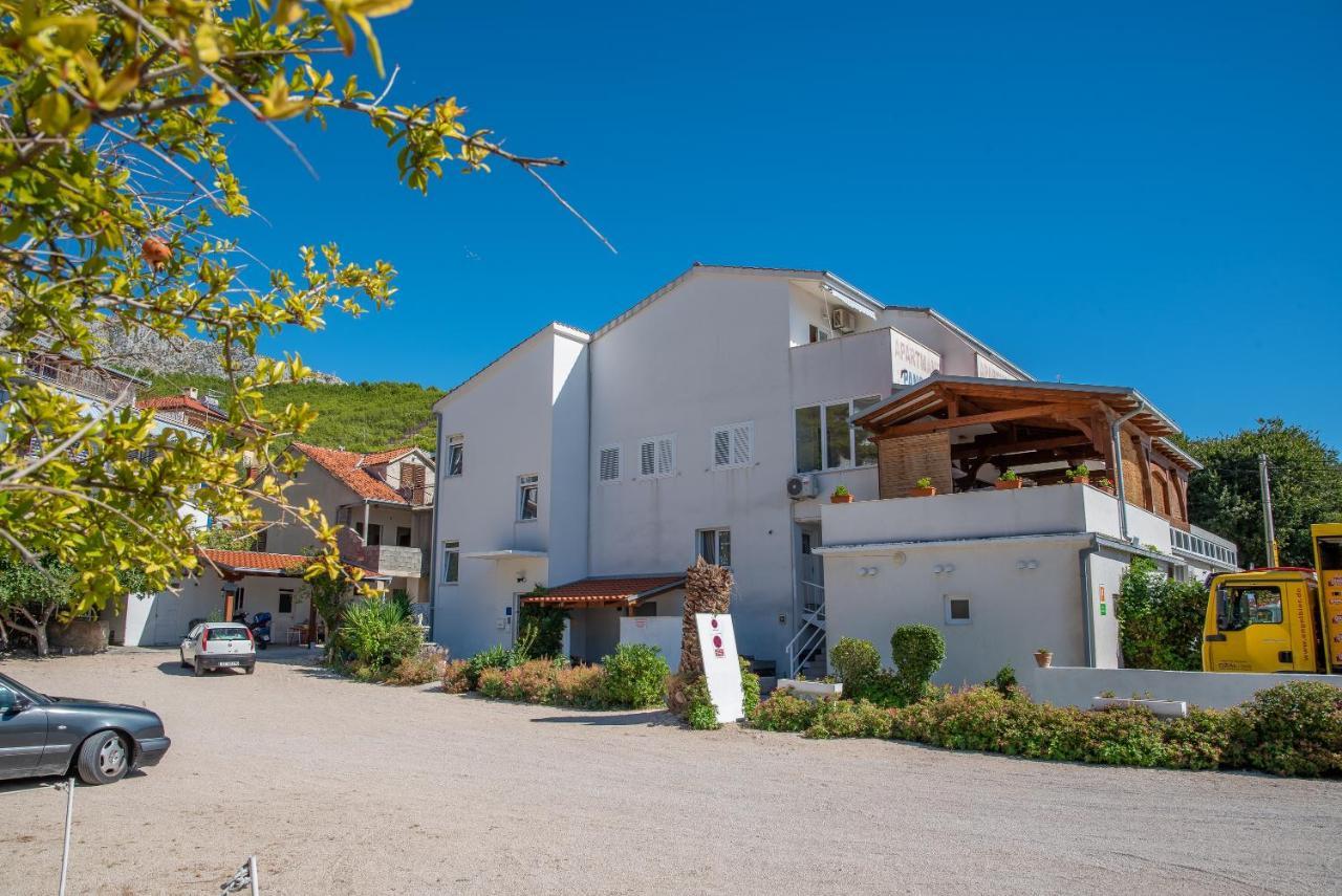 Apartments By The Sea Sumpetar, Omis - 2808 Zewnętrze zdjęcie