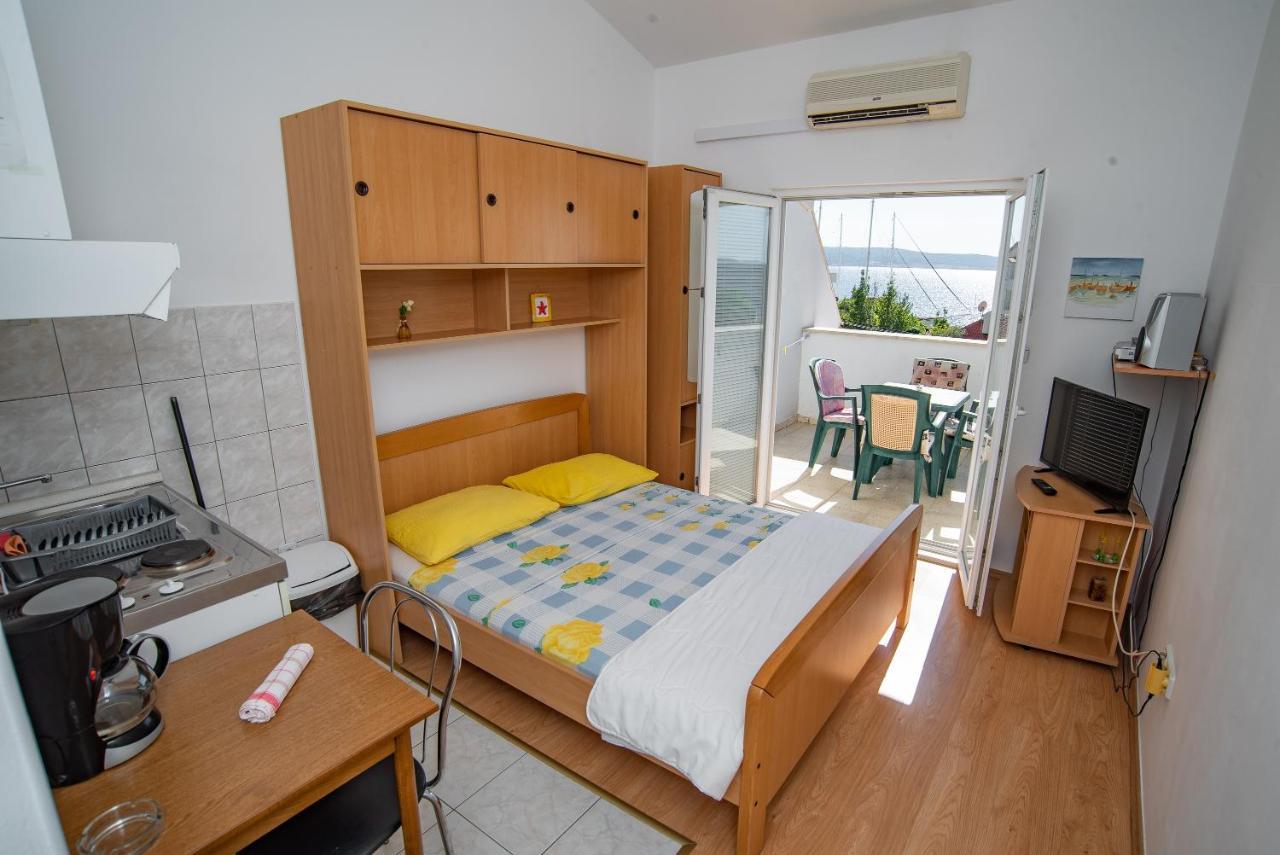 Apartments By The Sea Sumpetar, Omis - 2808 Zewnętrze zdjęcie