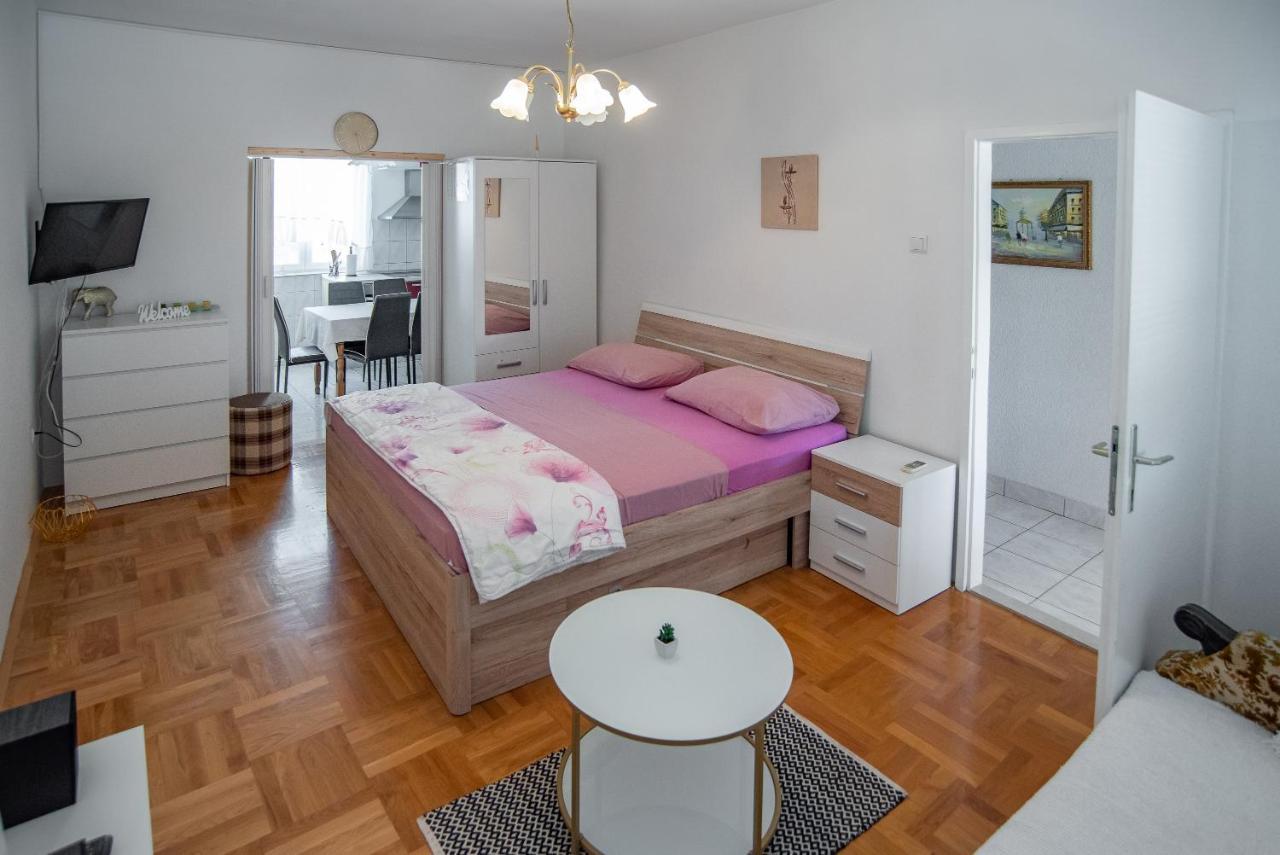 Apartments By The Sea Sumpetar, Omis - 2808 Zewnętrze zdjęcie
