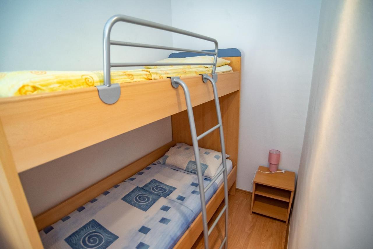 Apartments By The Sea Sumpetar, Omis - 2808 Zewnętrze zdjęcie