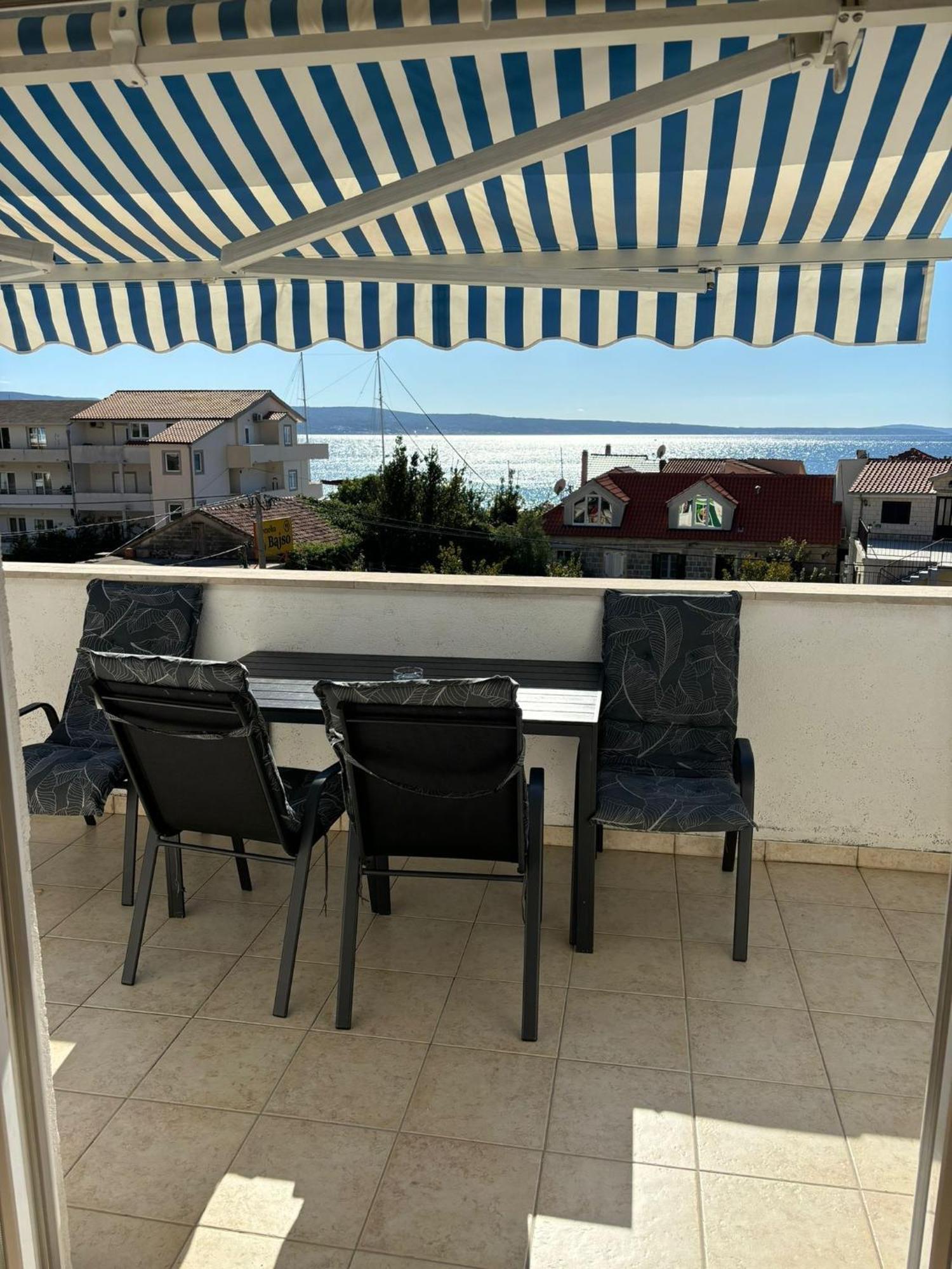 Apartments By The Sea Sumpetar, Omis - 2808 Zewnętrze zdjęcie
